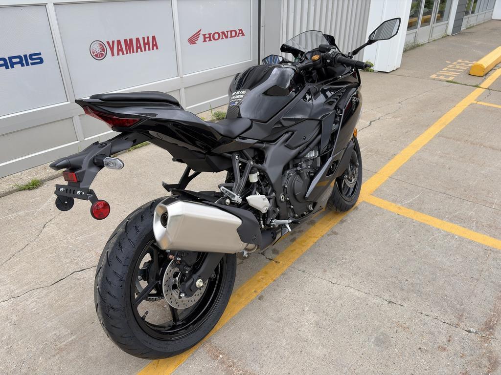 Kawasaki Ninja ZX-4R 2026