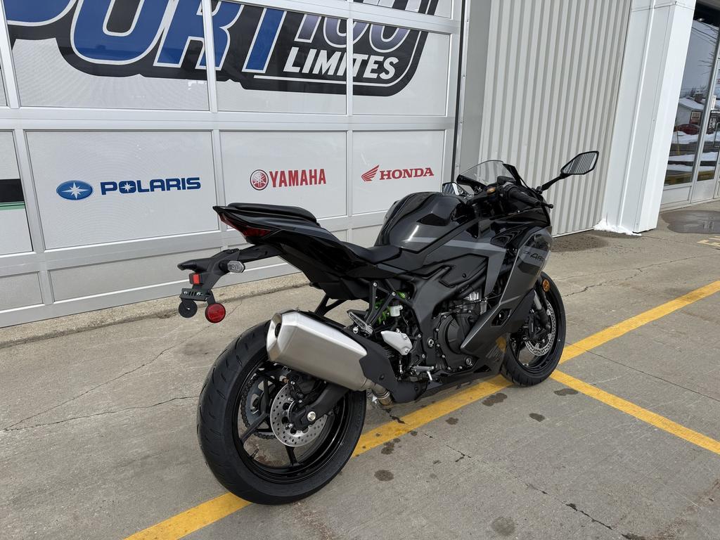 Kawasaki Z900RS SE 2026