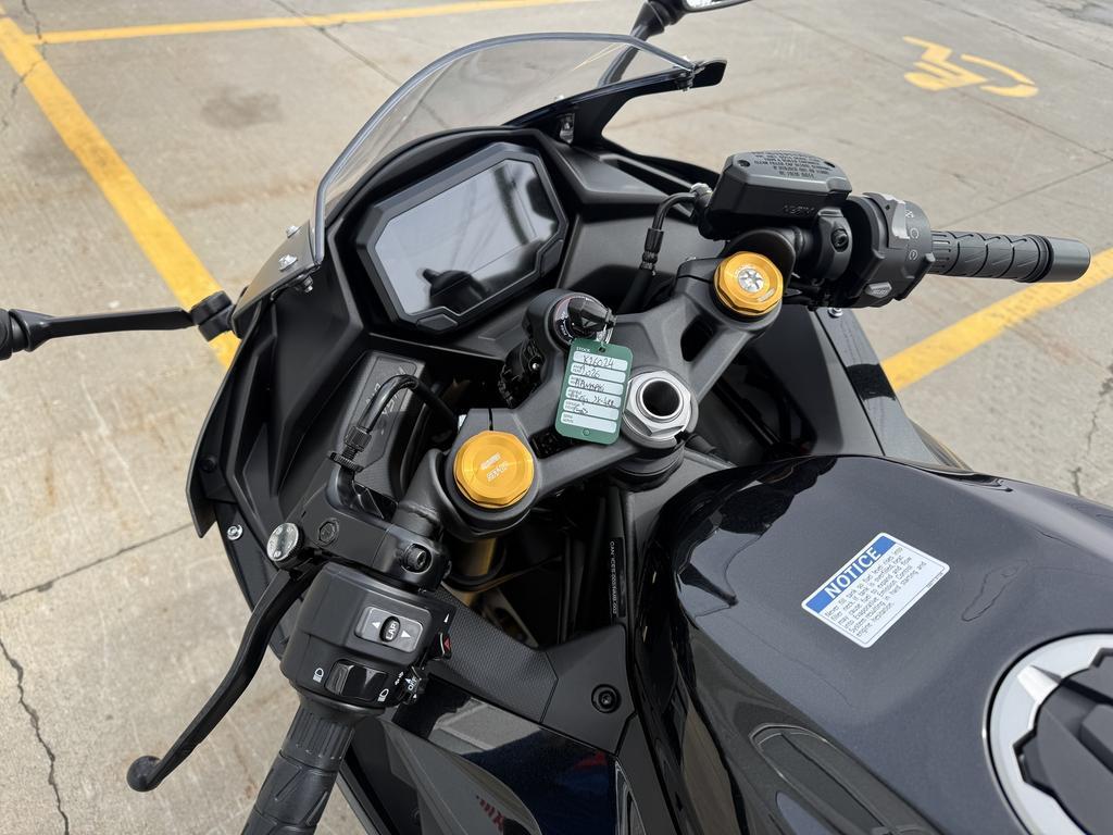Kawasaki Z900RS SE 2026