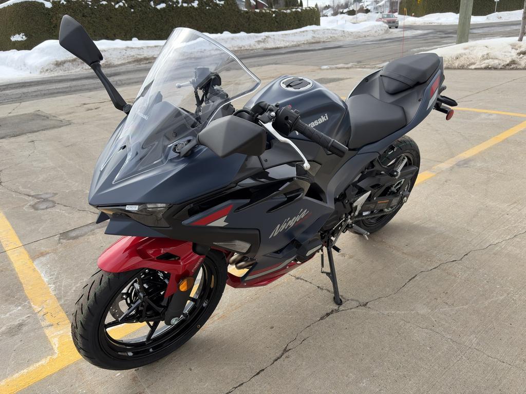 Kawasaki NINJA ZX-6R KRT EDITION 2026