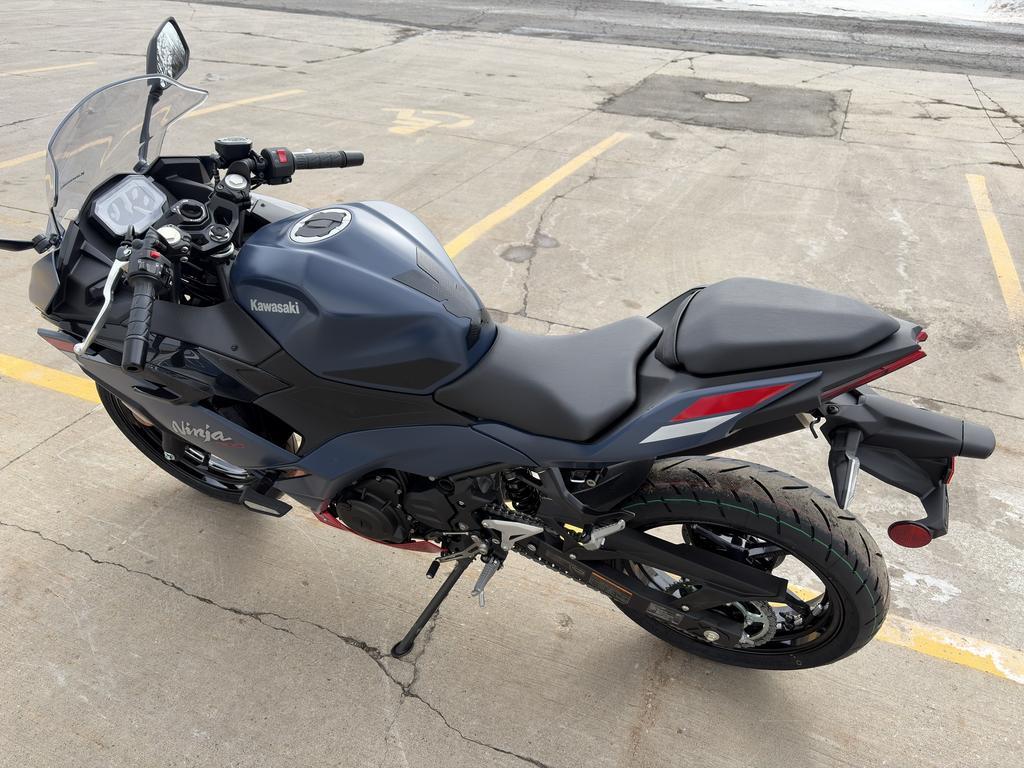 Kawasaki NINJA ZX-6R KRT EDITION 2026