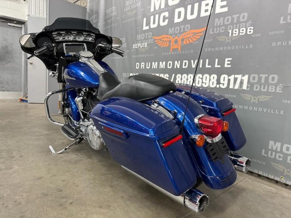 Harley-Davidson FLHXS Street Glide Special 2017