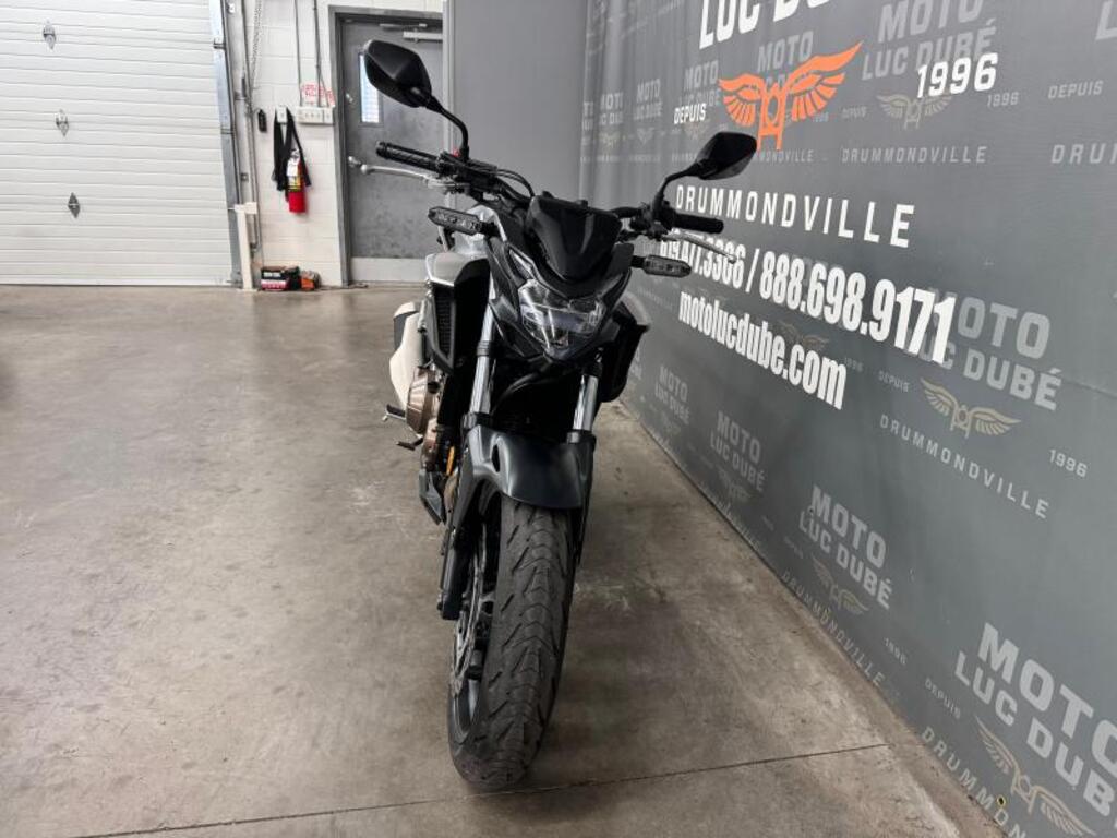 Suzuki Boulevard C50T 2016