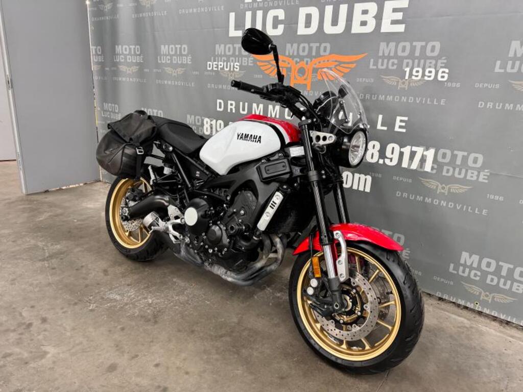 Yamaha XSR900 2021