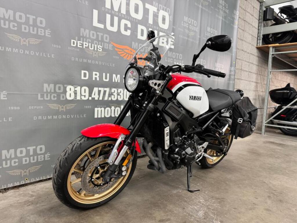 Yamaha XSR900 2021