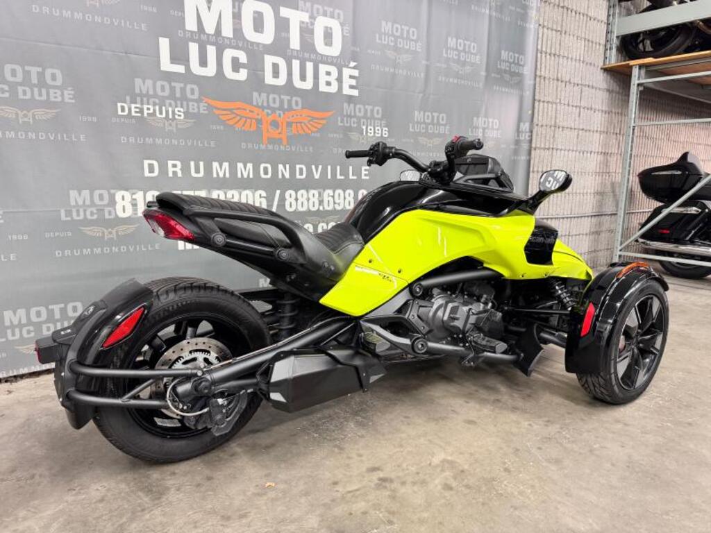 Kawasaki Z900 ABS 2023
