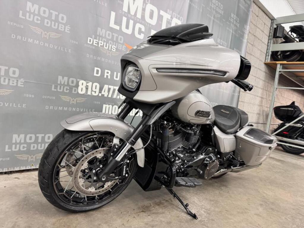 Harley-Davidson FLHXSE CVO Street Glide 2023