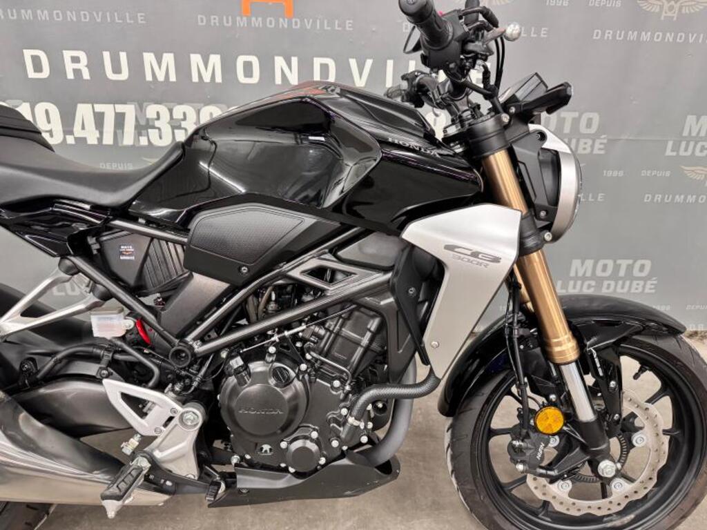 Honda CB300R 2022