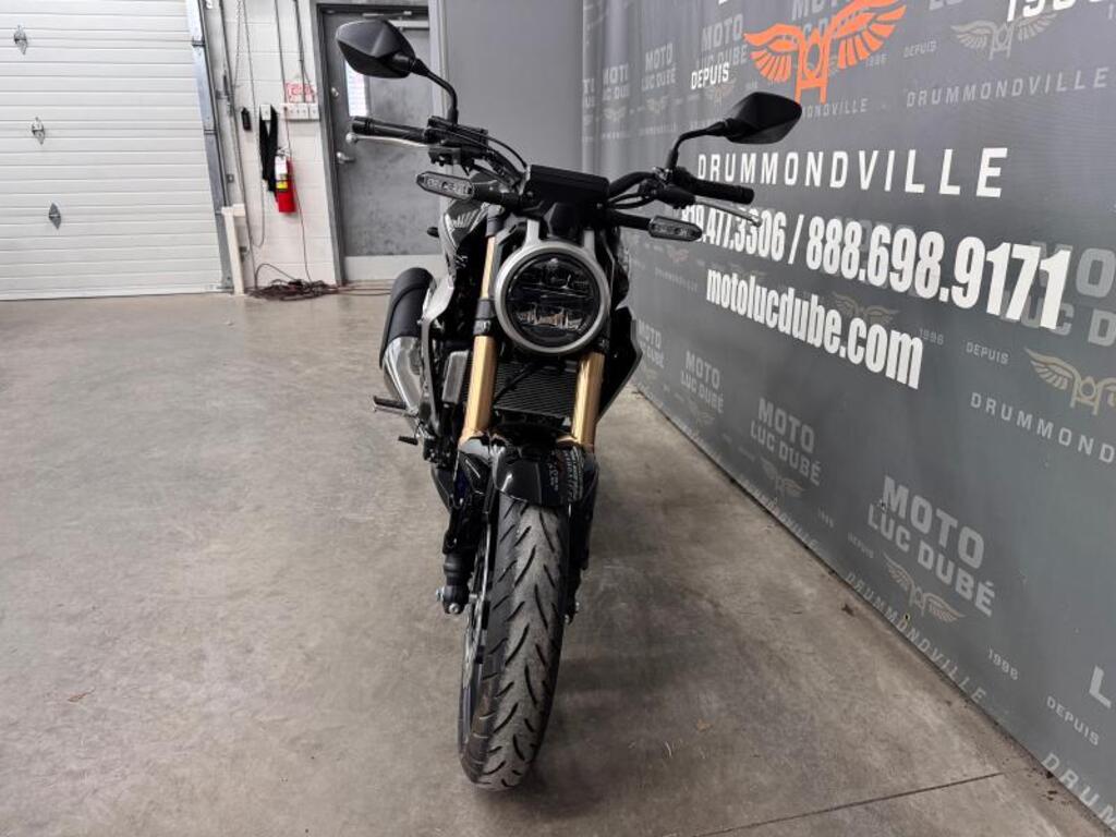 Honda CB300R 2022