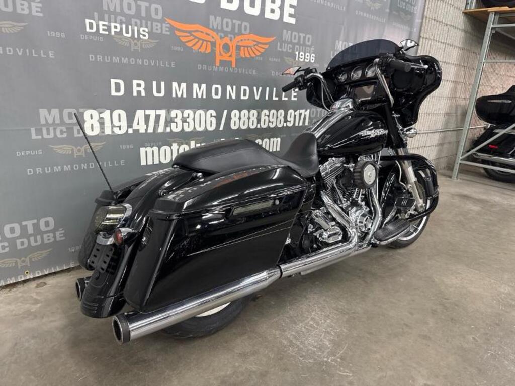 Harley-Davidson FLHXS Street Glide Special 2015