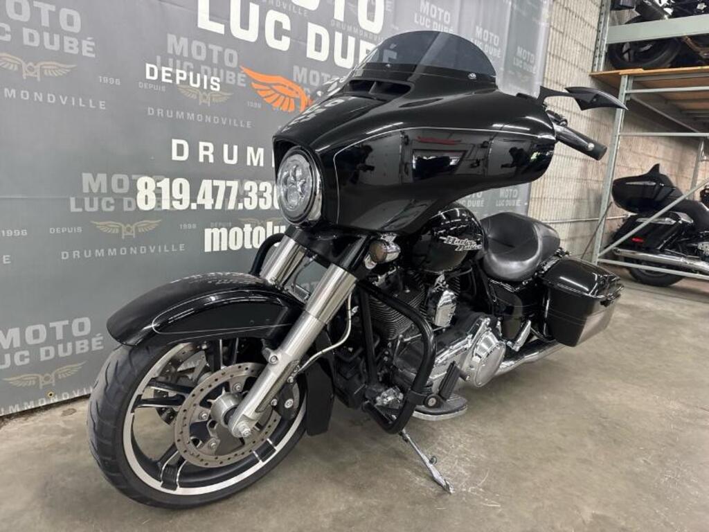 Harley-Davidson FLHXS Street Glide Special 2015
