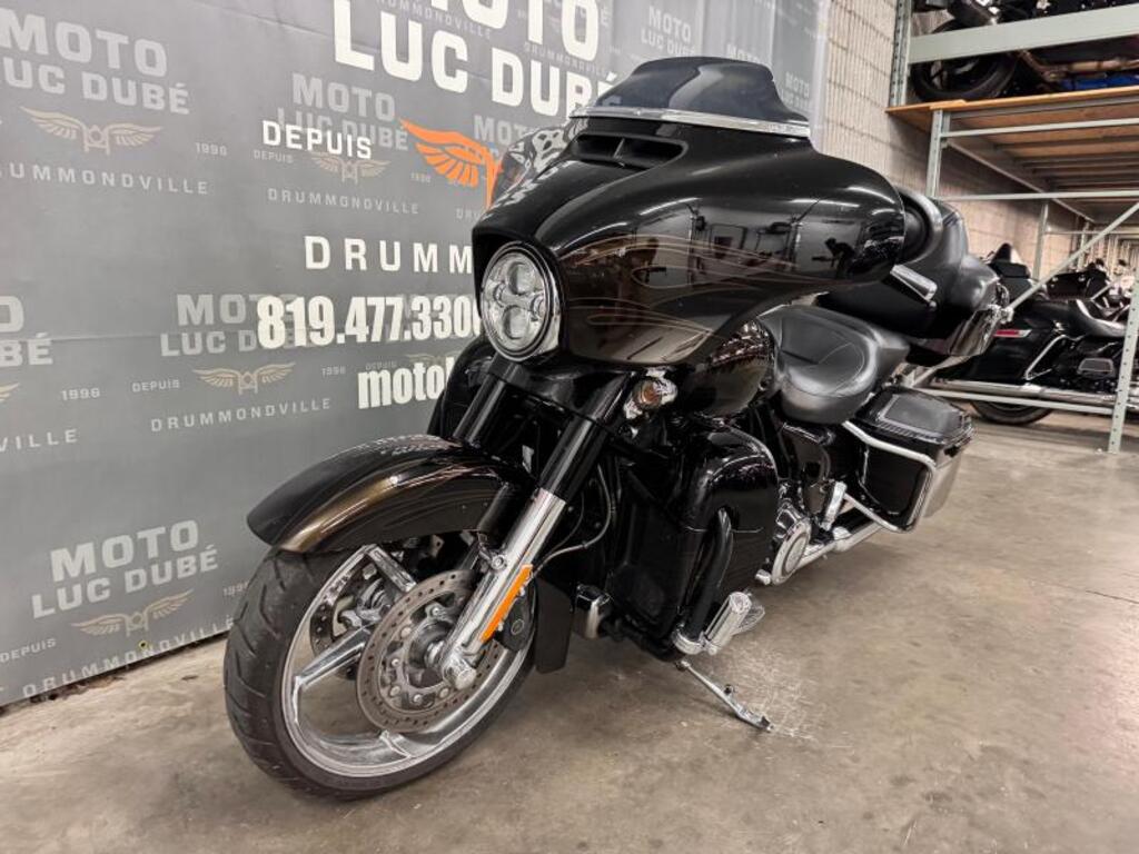 Harley-Davidson FLHTCUTGSE Ultra CVO Tri Glide 2021