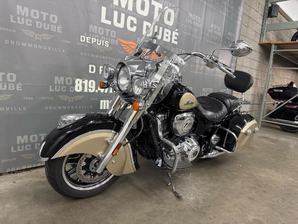 Harley-Davidson FLHCS Heritage Classic 114 2018