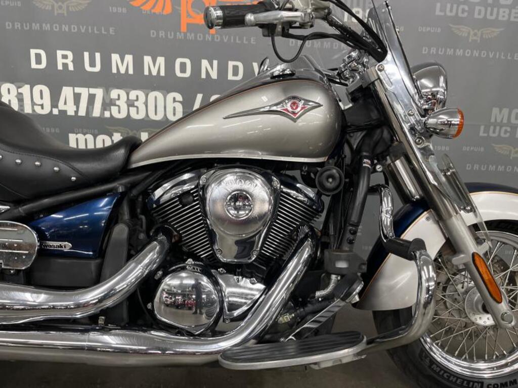 Kawasaki Vulcan 900 Classic 2006