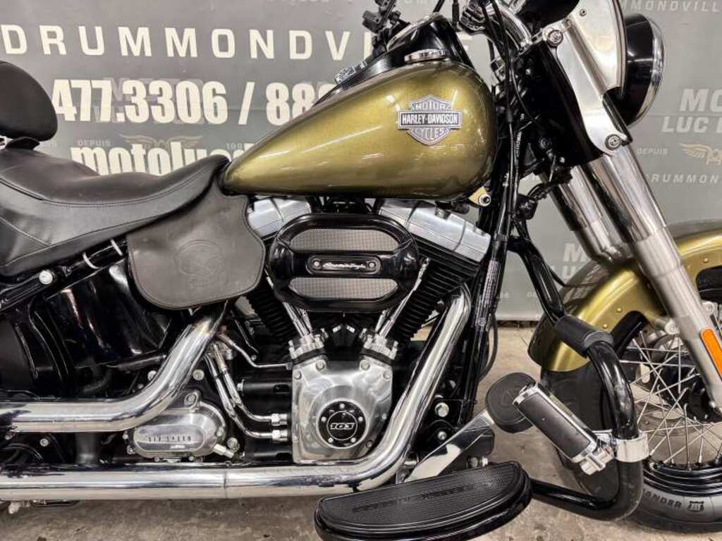 Harley-Davidson FLHTCUTG Tri Glide Ultra 2016