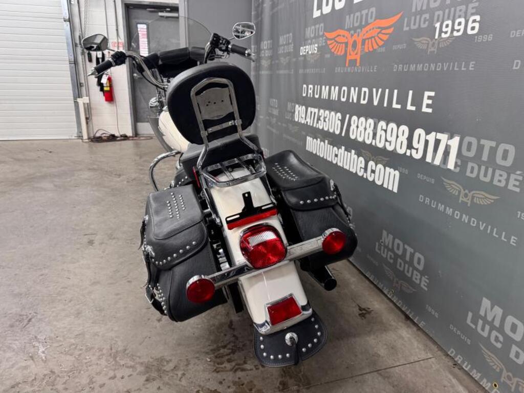 Harley-Davidson FLSTC Heritage Softail Classic 2014