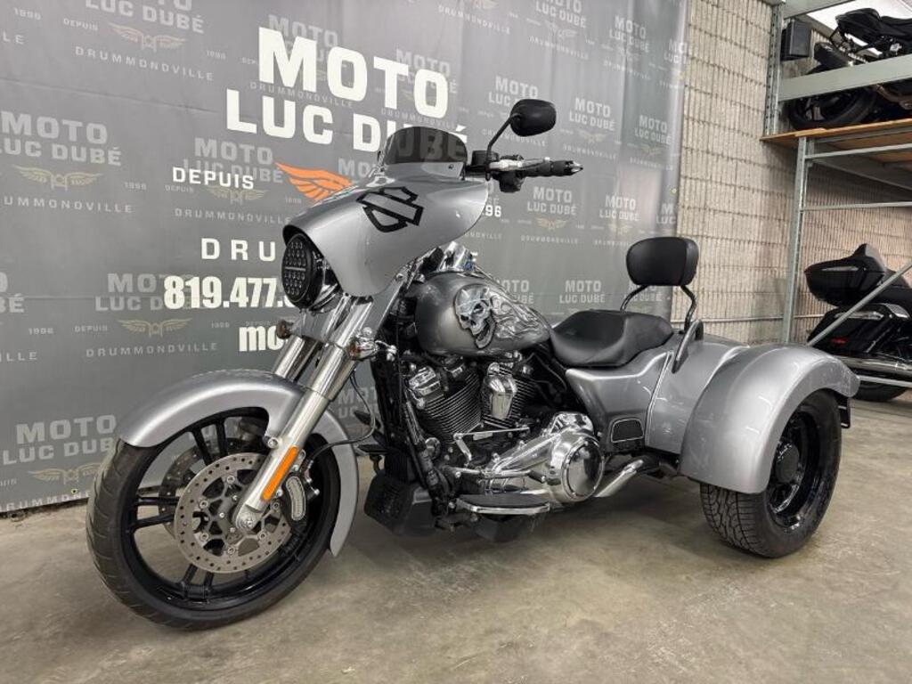 Harley-Davidson FLHTK Electra Glide Ultra Limited 2014