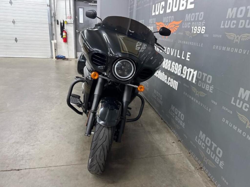 Harley-Davidson FLHX Street Glide 2024