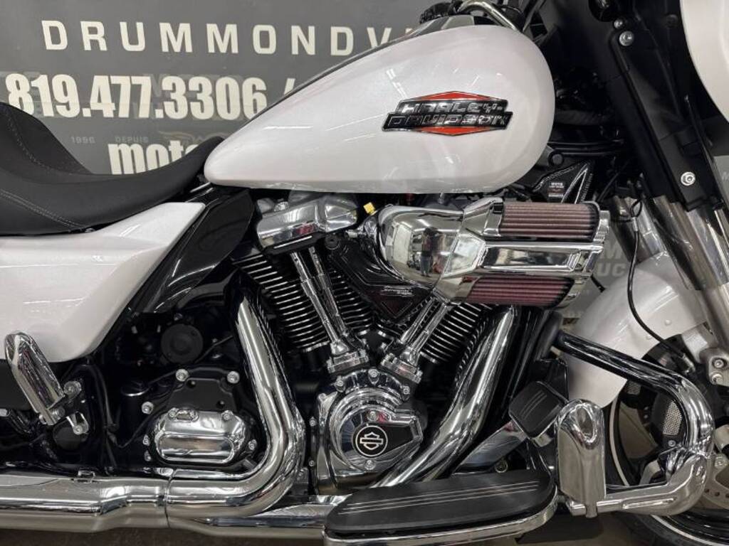 Harley-Davidson FLHX Street Glide 2024