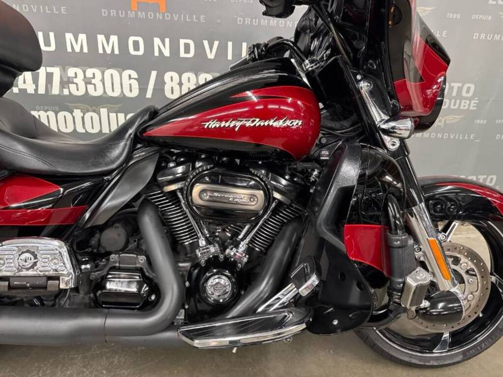 Harley-Davidson FLHXSE CVO Street Glide 2017