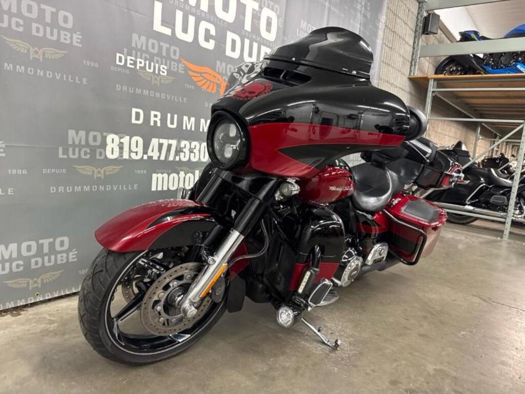 Harley-Davidson FLHCS Heritage Classic 114 2018