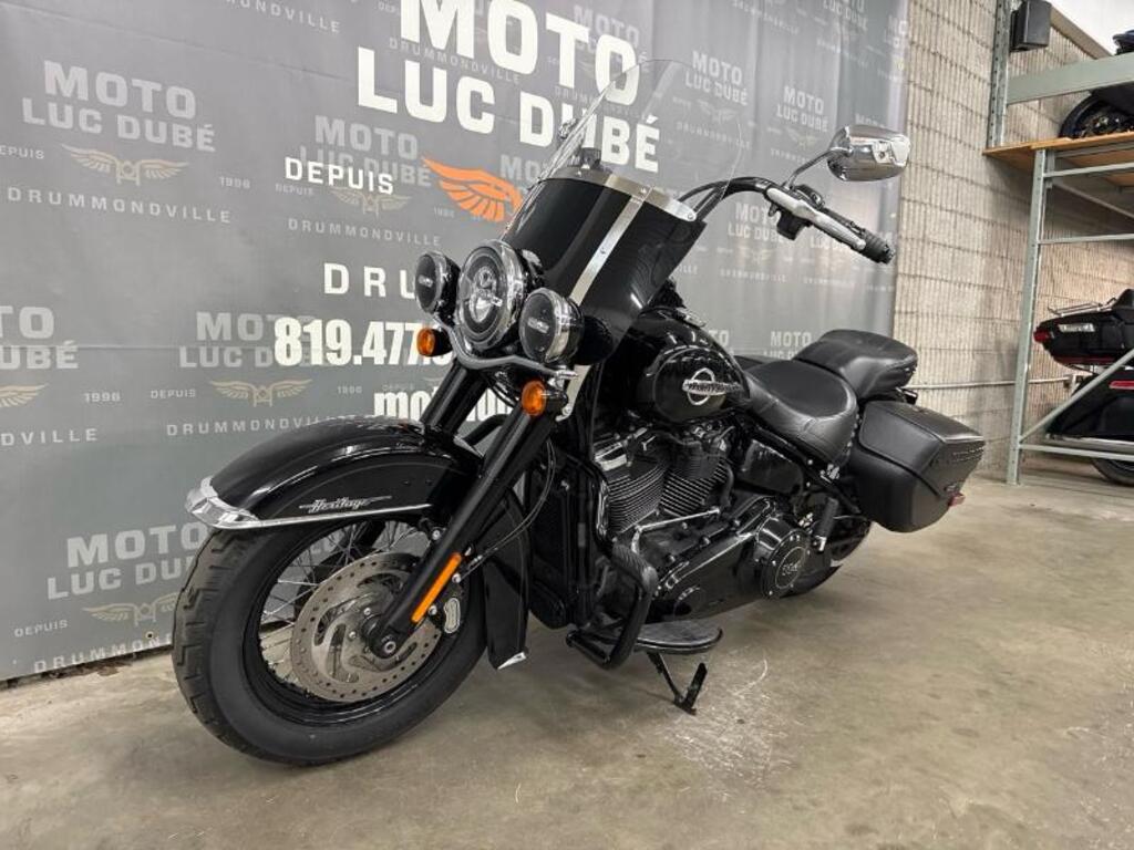Harley-Davidson FLHCS Heritage Classic 114 2018