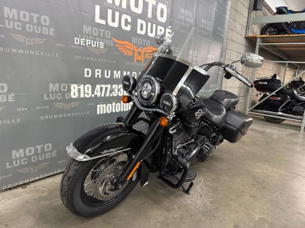 Harley-Davidson FLHCS Heritage Classic 114 2018