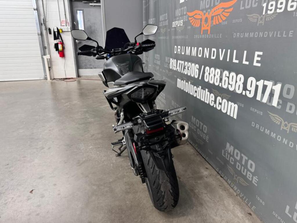 Kawasaki Vulcan 1700 Voyager 2011