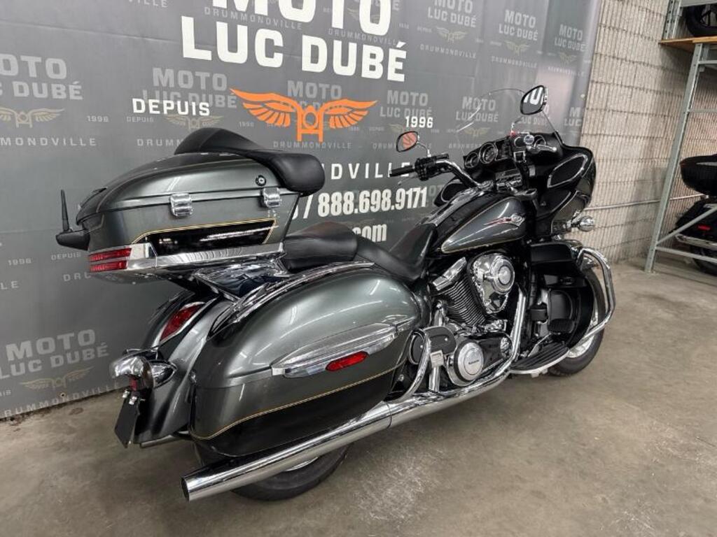 Kawasaki Vulcan 1700 Voyager 2011
