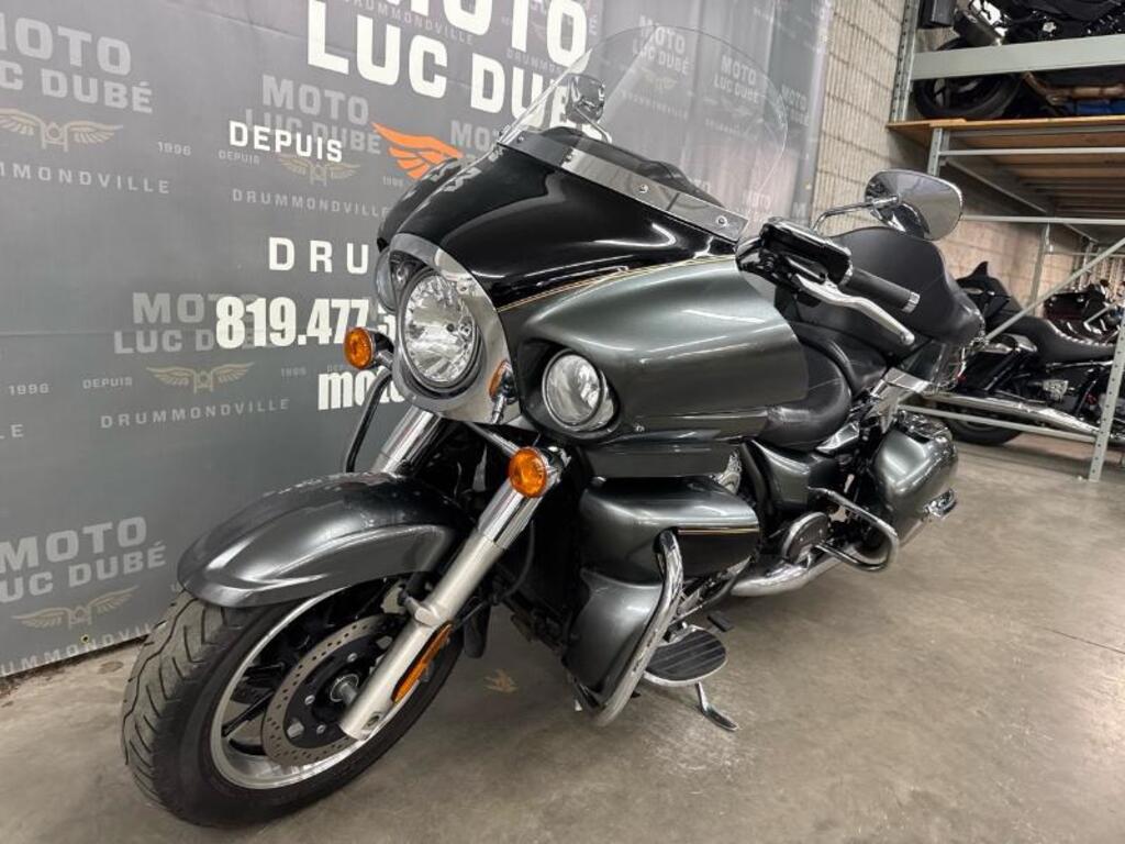 Kawasaki Vulcan 1700 Voyager 2011