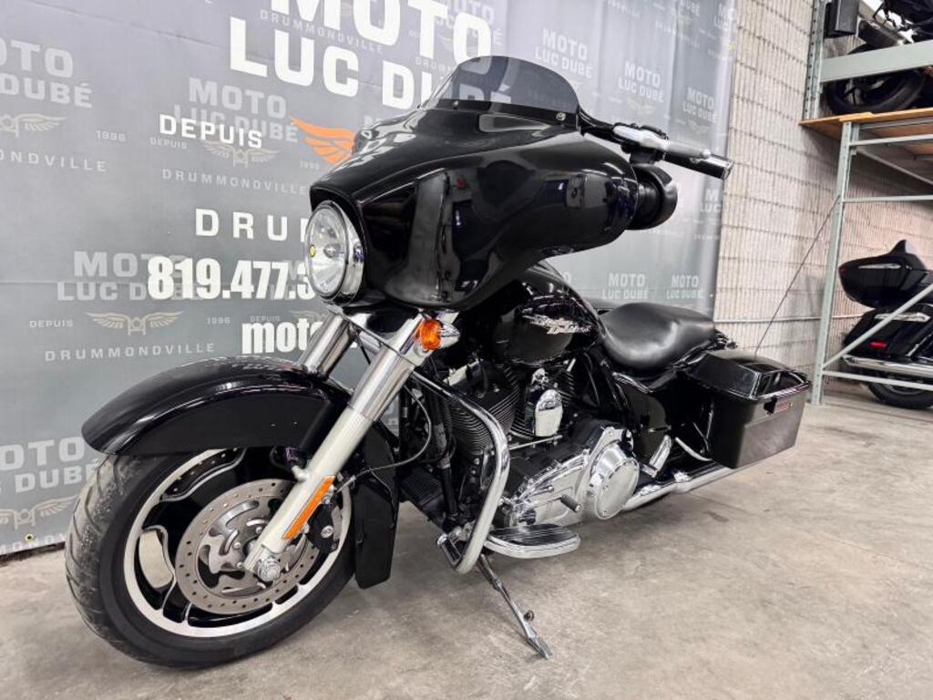 Harley-Davidson FXDWG Dyna Wide Glide 2013