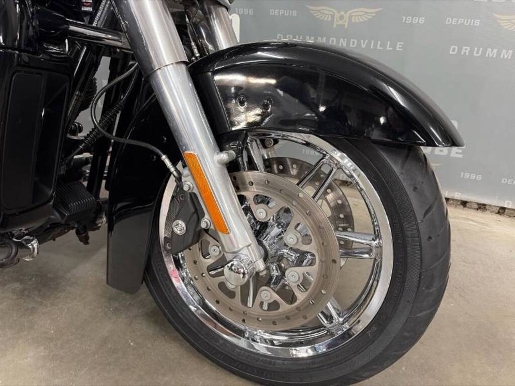 Harley-Davidson FXDB Street Bob 2015
