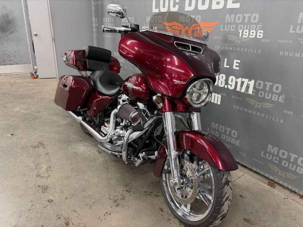 Harley-Davidson FLHXS Street Glide Special 2014