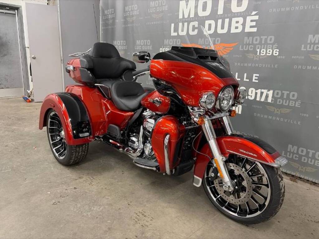 Harley-Davidson FLHTCUTG Tri Glide Ultra 2025