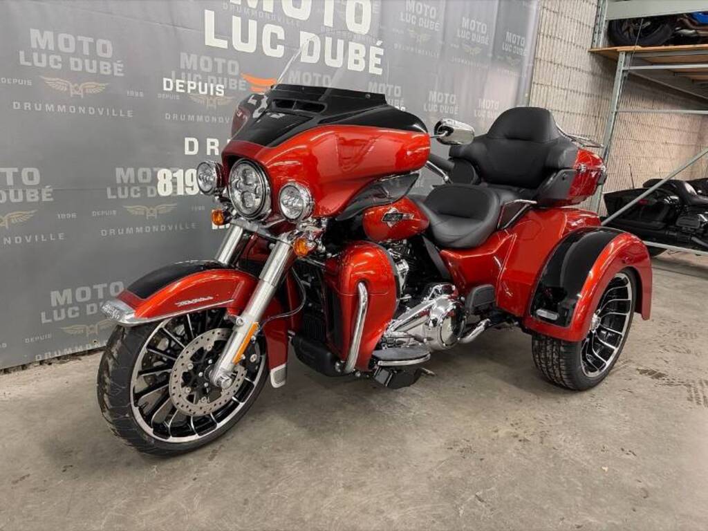 Harley-Davidson FLHTCUTG Tri Glide Ultra 2025