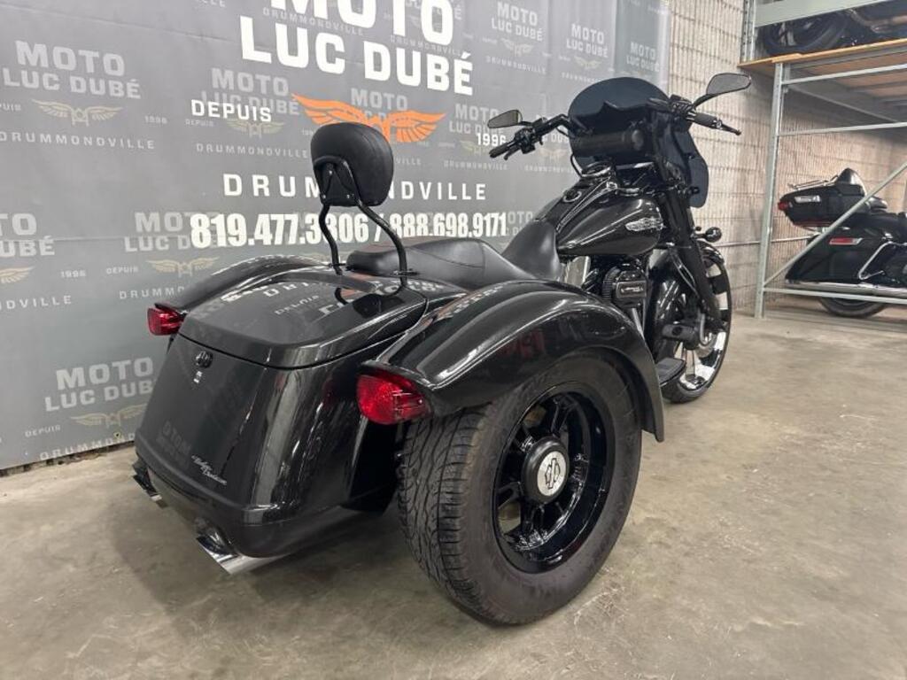 Harley-Davidson FLHRXS Road King Special 2025