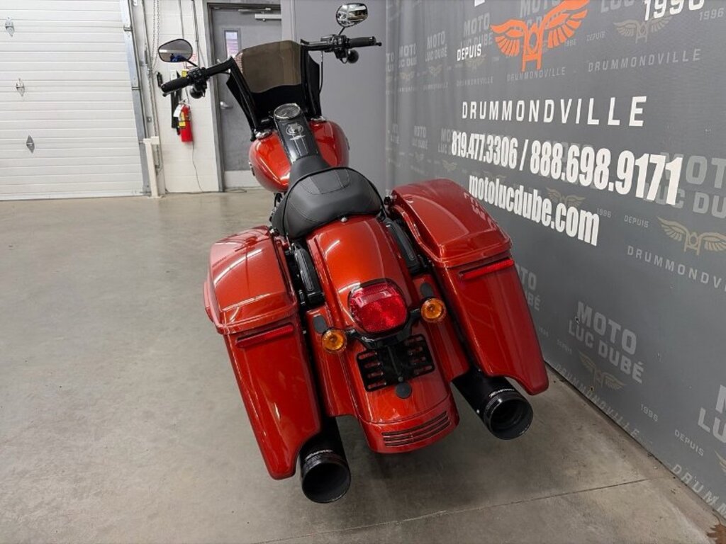 Harley-Davidson FLHTCUTG Tri Glide Ultra 2021