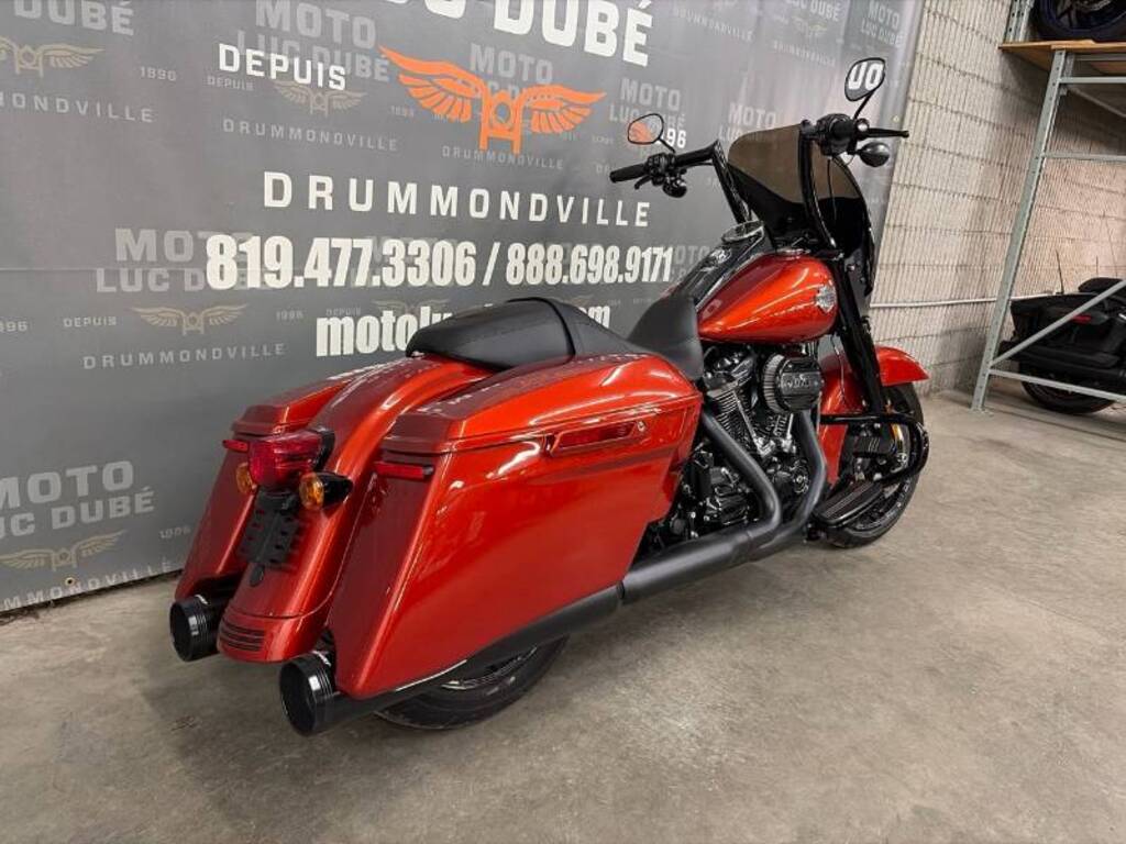 Harley-Davidson FLHTCUTG Tri Glide Ultra 2021