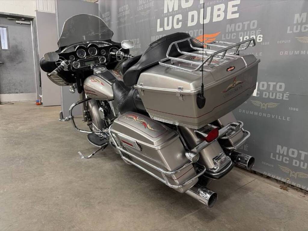 Harley-Davidson FLHTC Electra Glide Classic 2007