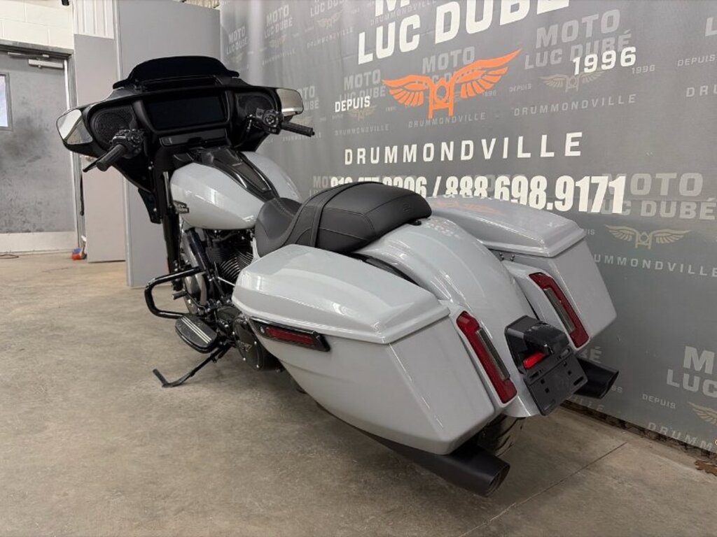 Harley-Davidson FLHX Street Glide 2025