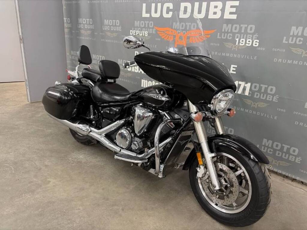 Yamaha V-Star 1300 Deluxe 2015
