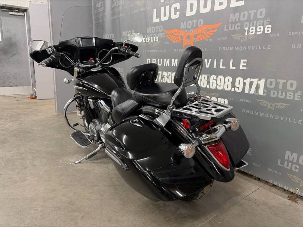 Yamaha V-Star 1300 Deluxe 2015
