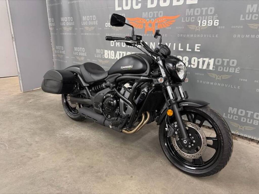Kawasaki Z900 ABS 2023