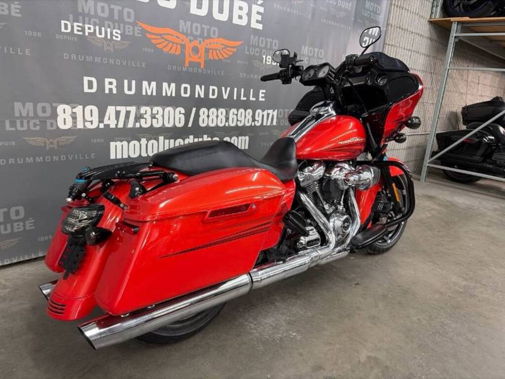 Harley-Davidson FLD Switchback 2012