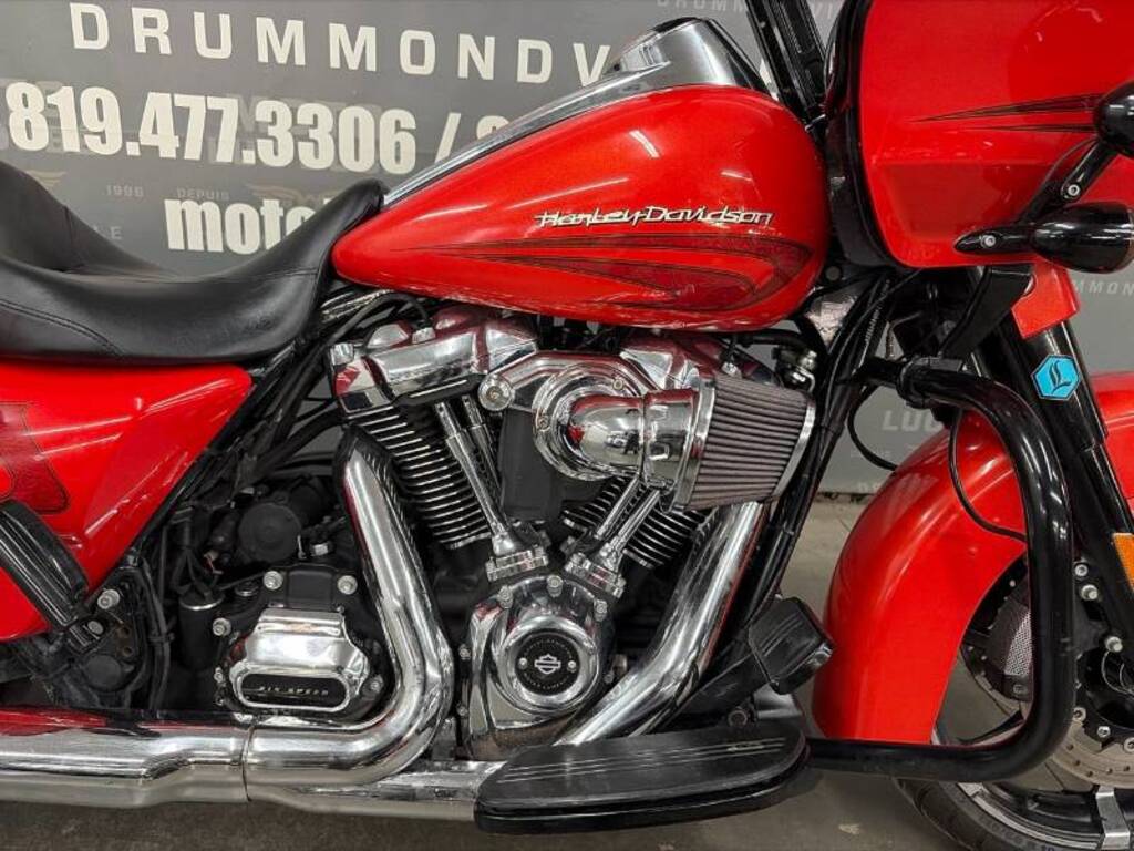 Harley-Davidson FLD Switchback 2012