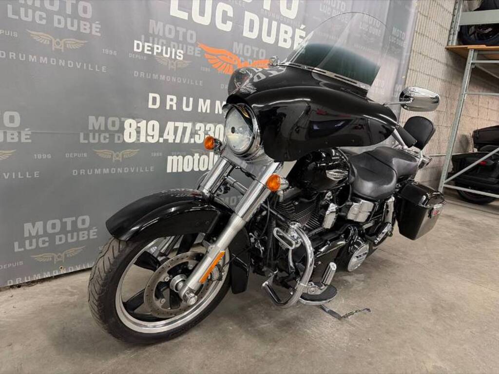 Harley-Davidson FLD Switchback 2012