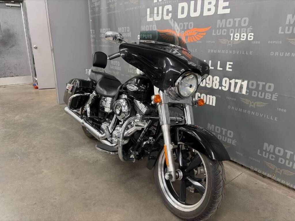 Harley-Davidson FLD Switchback 2012