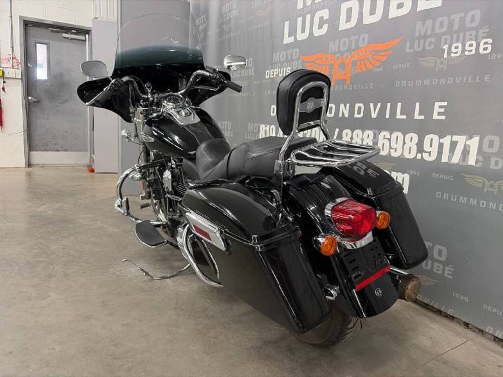 Harley-Davidson FLD Switchback 2012