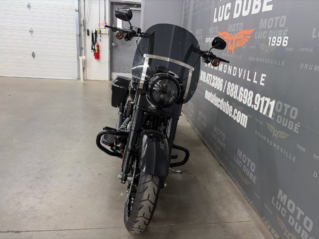 Aprilia Tuono V4 1100RR 2019
