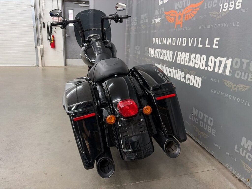 Aprilia Tuono V4 1100RR 2019